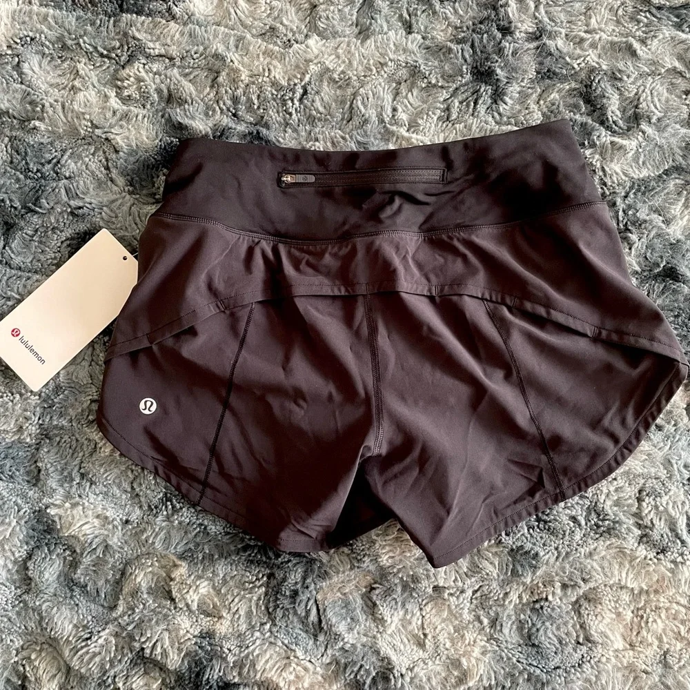 Lululemon shorts - Picture 5 of 5